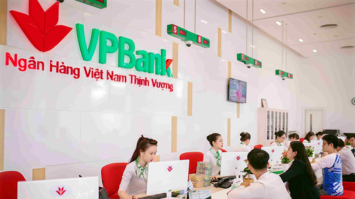Vay thấu chi vpbank có được rút tiền mặt